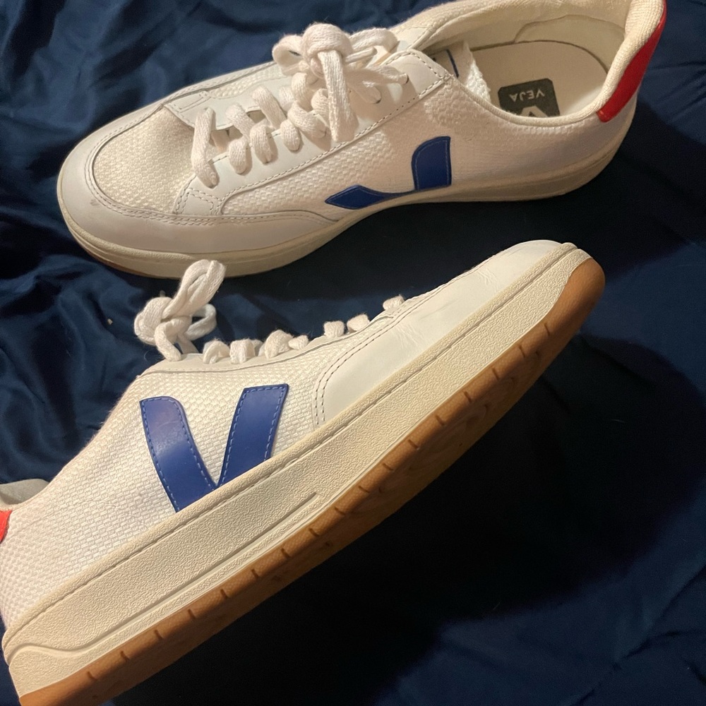 VEJA V-12 WOMEN'S MESH SHOES SIZE 10